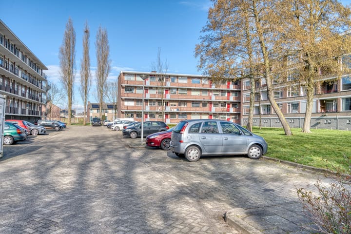 Foto 32 van Staringlaan 104