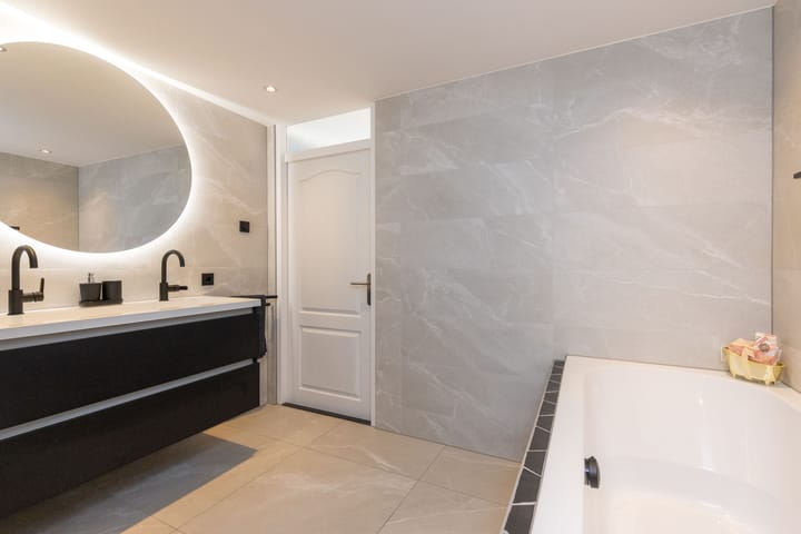 Foto 24 van Gondel 16 34