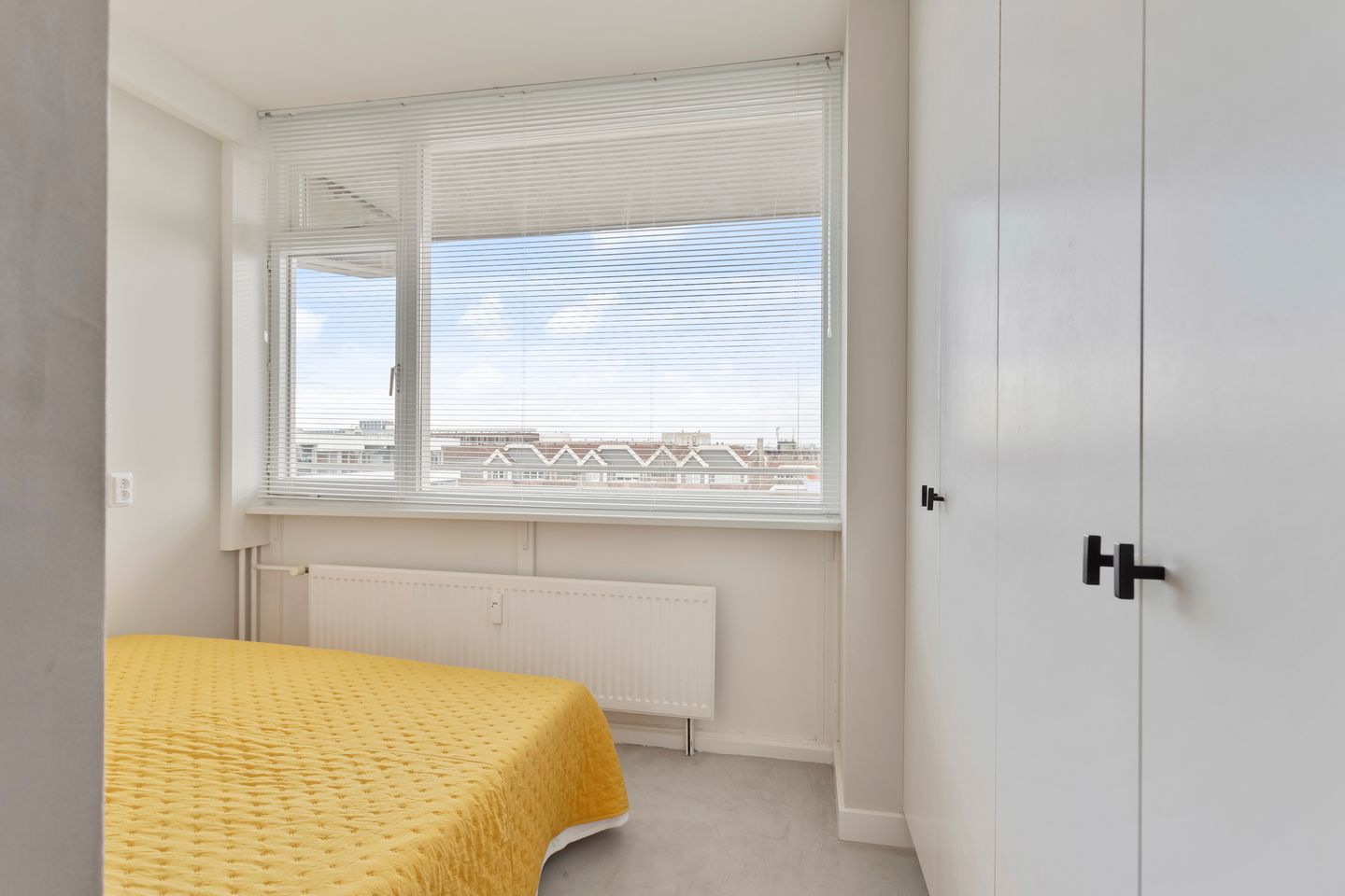 Foto 20 van Adriaan van Bergenstraat 380