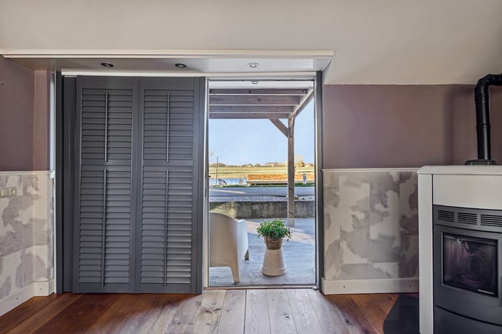 Foto 15 van Lithse Dijk 70