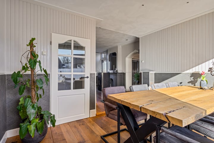 Foto 25 van Lithse Dijk 70