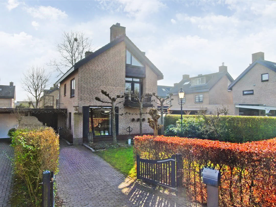 Foto 1 van Pluviersingel 3