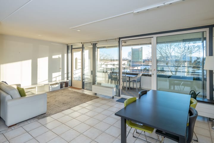 Photo 2 of Waddenring 173