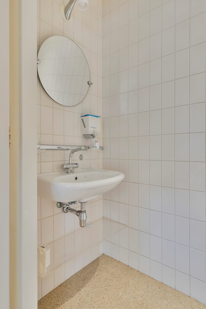 Foto 7 van Lesturgeonplein 15