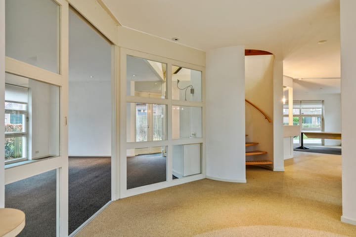 Foto 12 van Lesturgeonplein 15