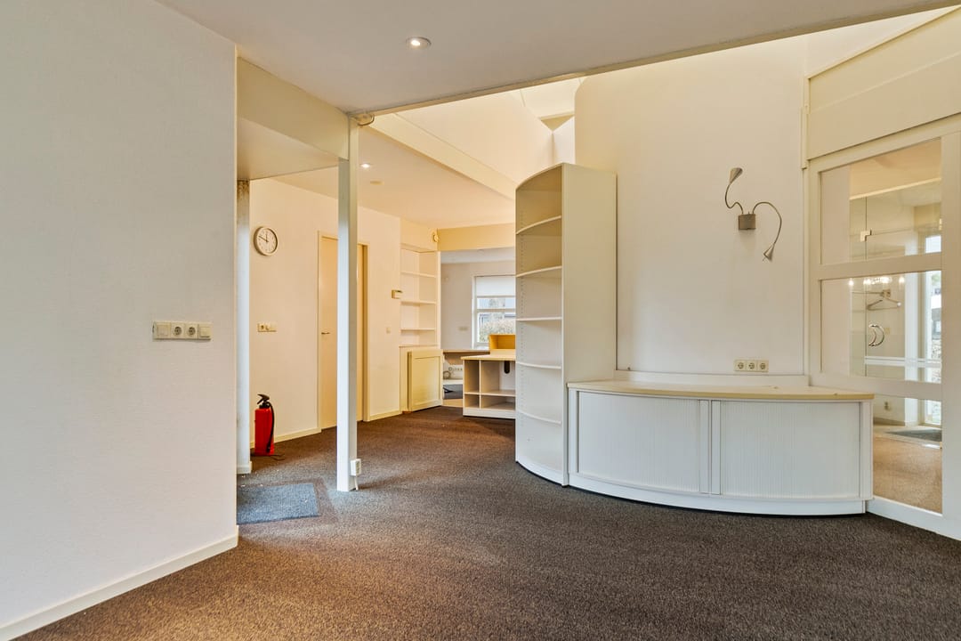 Foto 16 van Lesturgeonplein 15