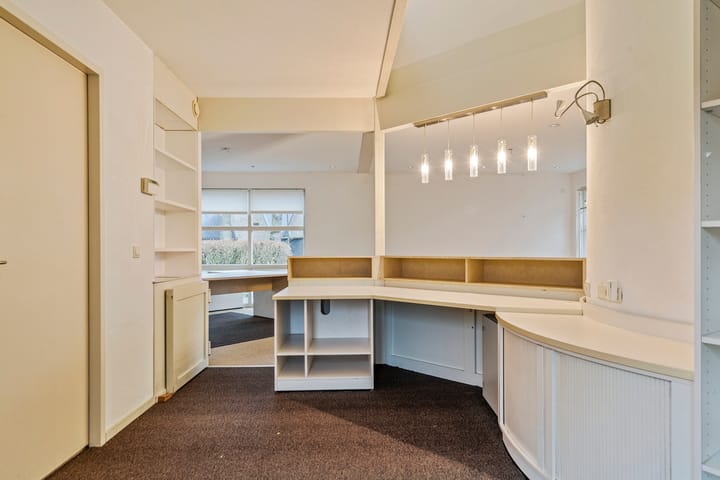 Foto 17 van Lesturgeonplein 15