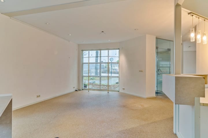 Foto 20 van Lesturgeonplein 15