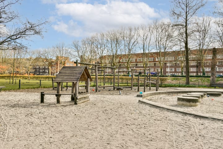 Foto 22 van Mercatorstraat 145-1