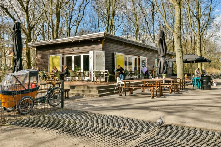 Foto 23 van Mercatorstraat 145-1