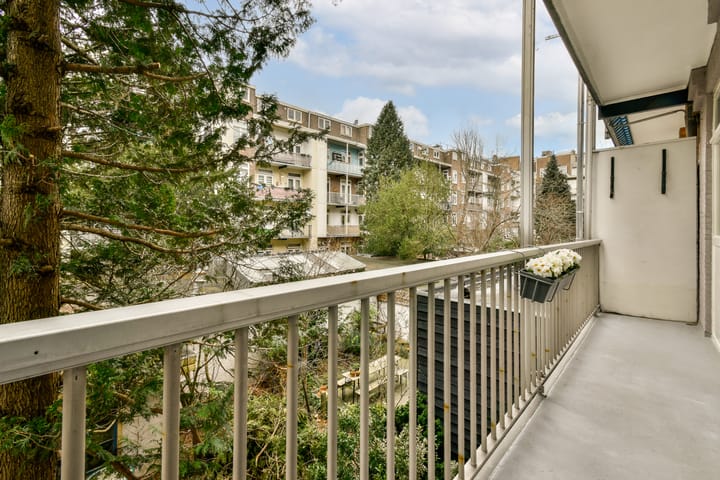 Foto 10 van Mercatorstraat 145-1