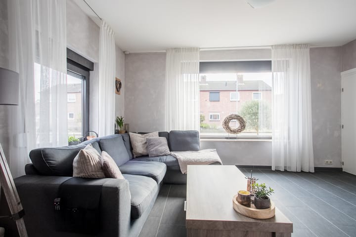 Photo 9 of Wilhelminastraat 19