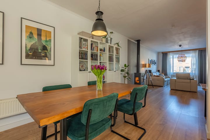 Foto 12 van Emmastraat 5