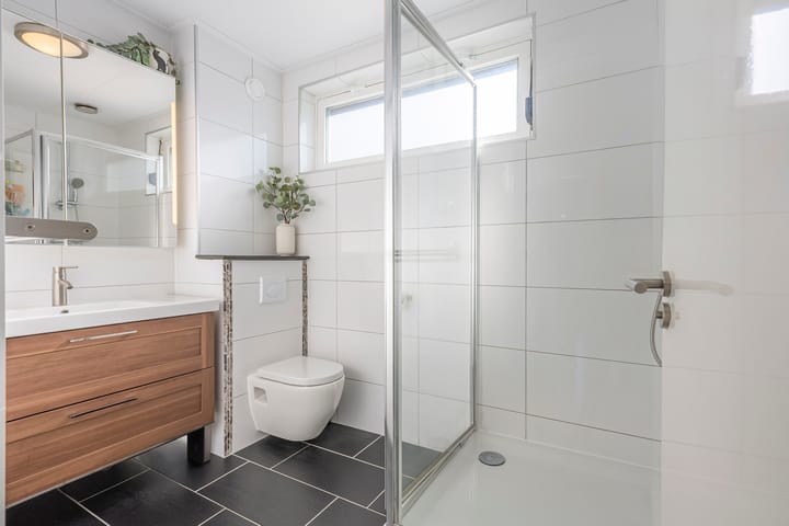 Foto 24 van Emmastraat 5