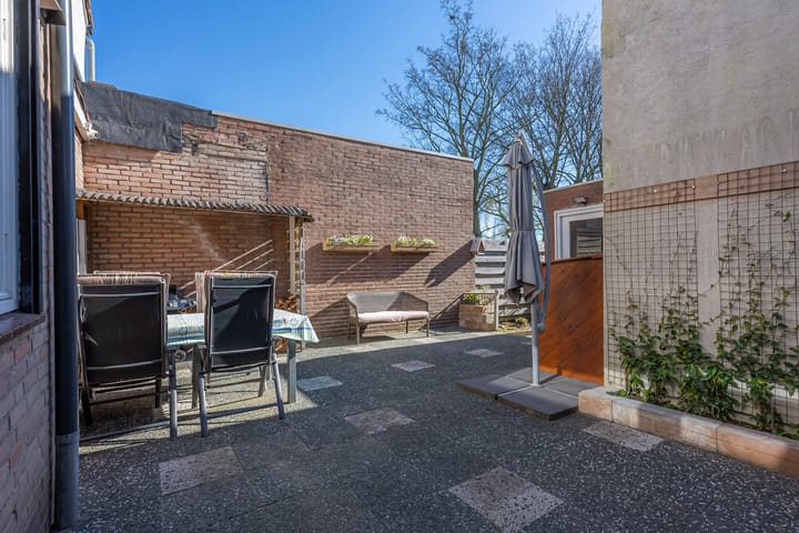 Foto 29 van Emmastraat 5