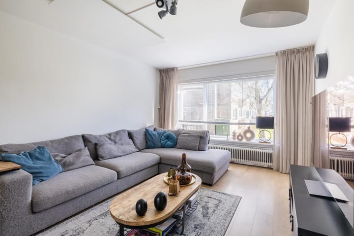 Photo 8 of Helperzoom 159