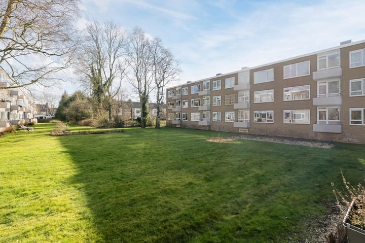 Photo 28 of Helperzoom 159