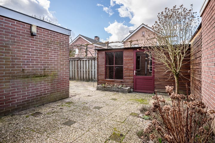 Foto 33 van Stickerstraat 17