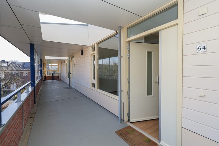 Foto 4 van Deken Hensburchstraat 64