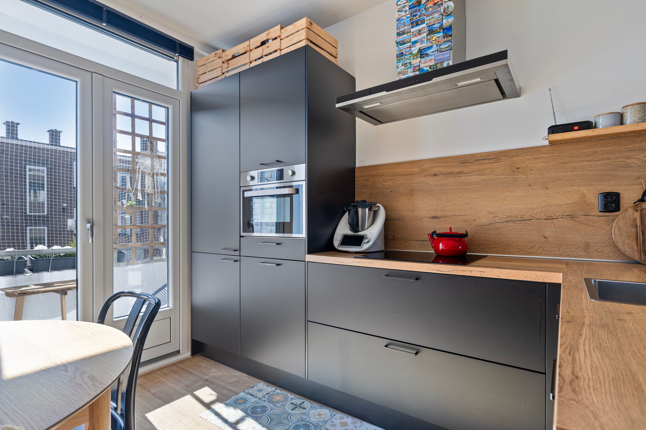 Foto 18 van Pleinweg 208-C