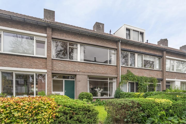 Veldekestraat 25