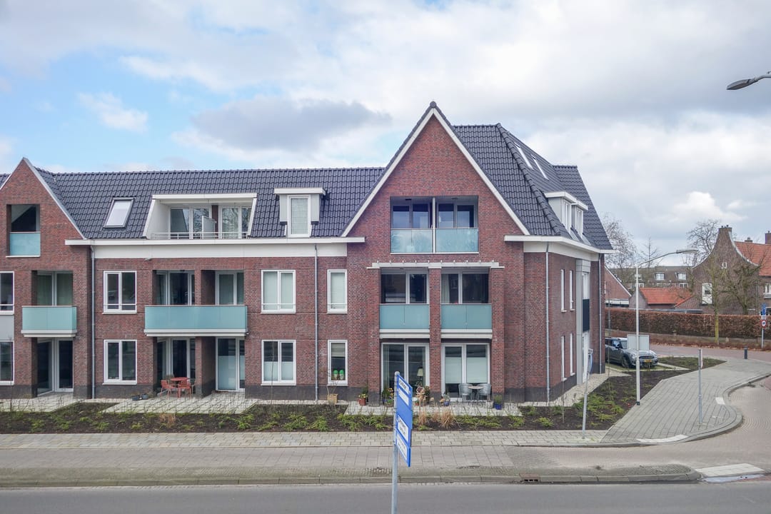 Photo 2 of Lagekerk 59