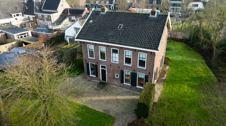 Foto 27 van Voorstraat 1