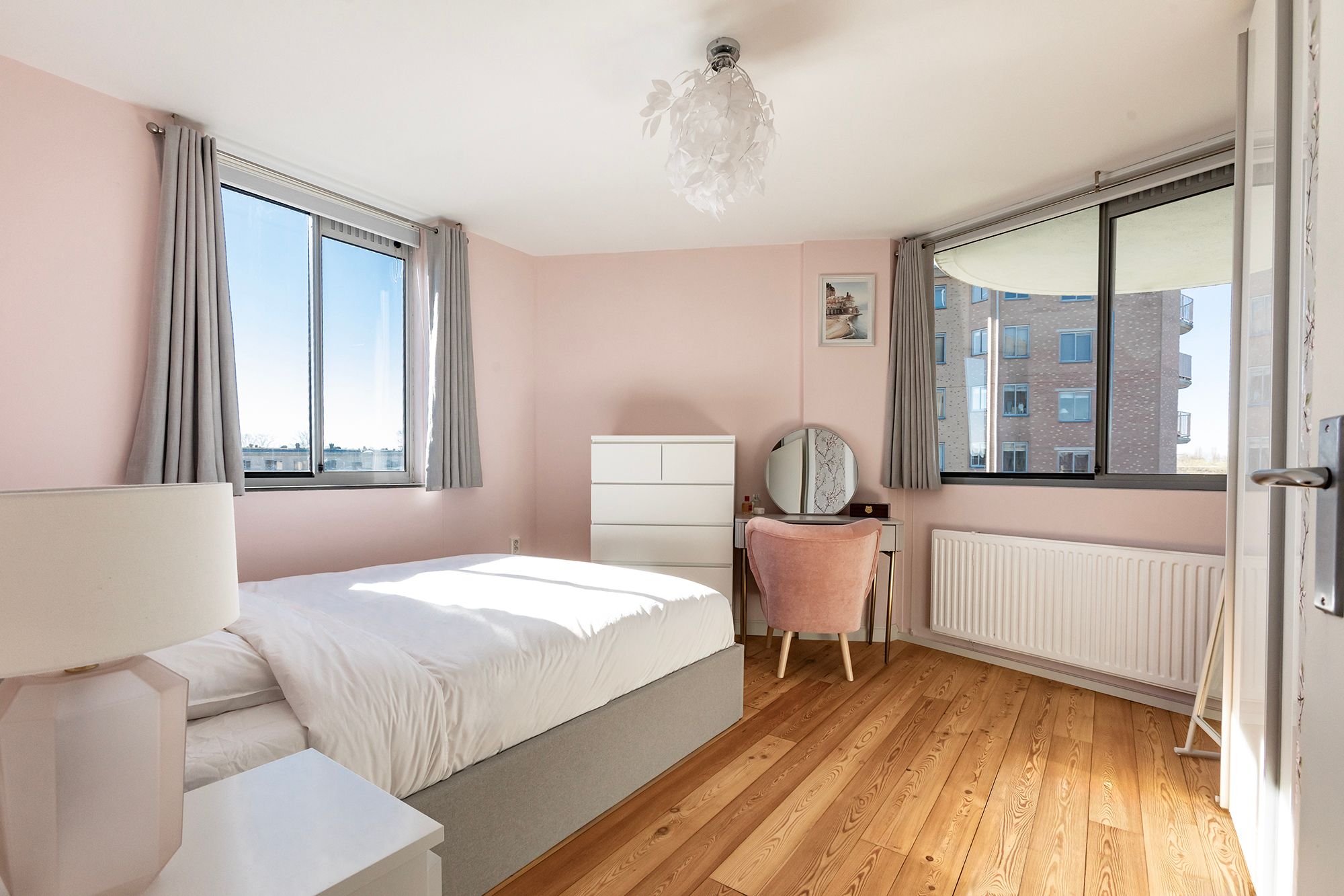 Photo 15 of Van Reigersbergenstraat 210