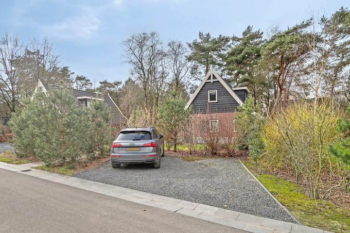 Foto 3 van Vijverlaan 1-PB42