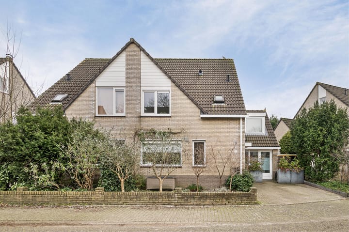 Foto 2 van Schrijnwerkerlaan 7