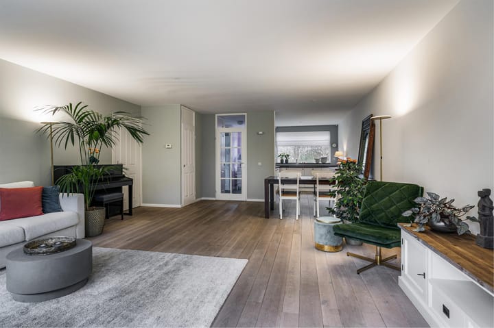 Foto 9 van Schrijnwerkerlaan 7