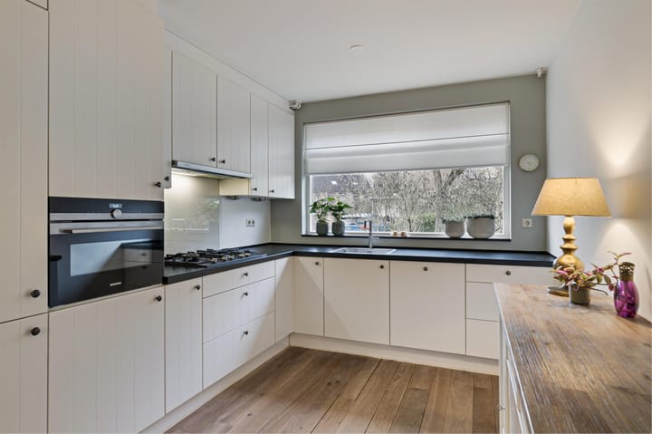 Foto 12 van Schrijnwerkerlaan 7