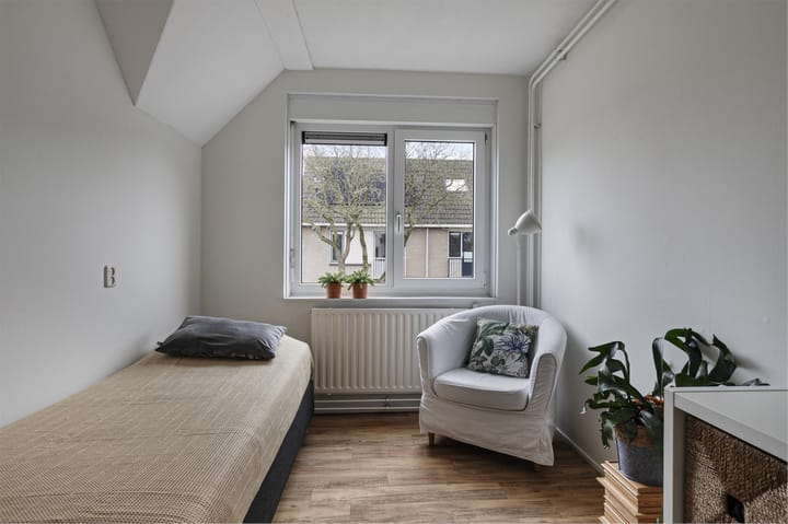 Foto 30 van Schrijnwerkerlaan 7