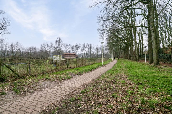 Foto 39 van Schrijnwerkerlaan 7