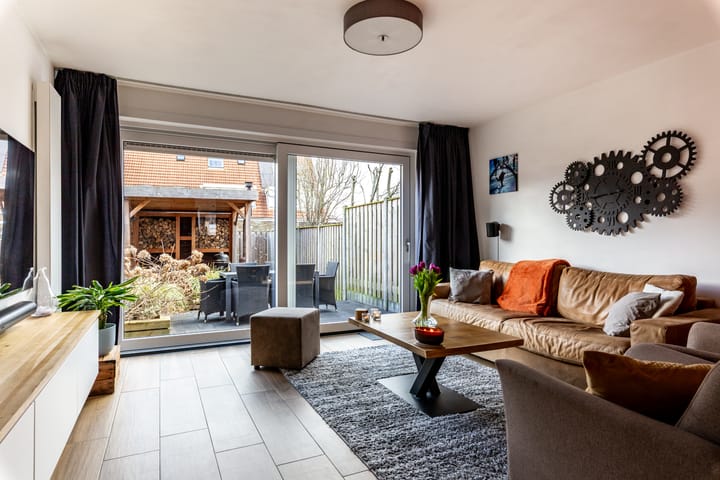 Foto 2 van Isadora Duncanweg 75