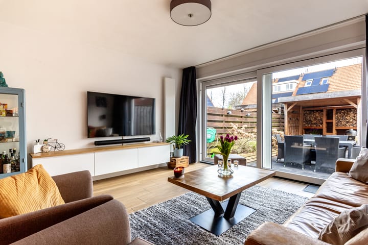 Foto 13 van Isadora Duncanweg 75