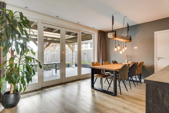 Foto 19 van Korenbloemstraat 43