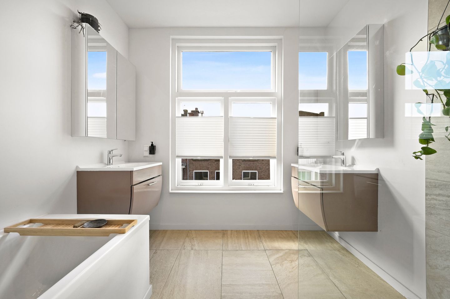 Foto 29 van Nicolaas Tulpstraat 41