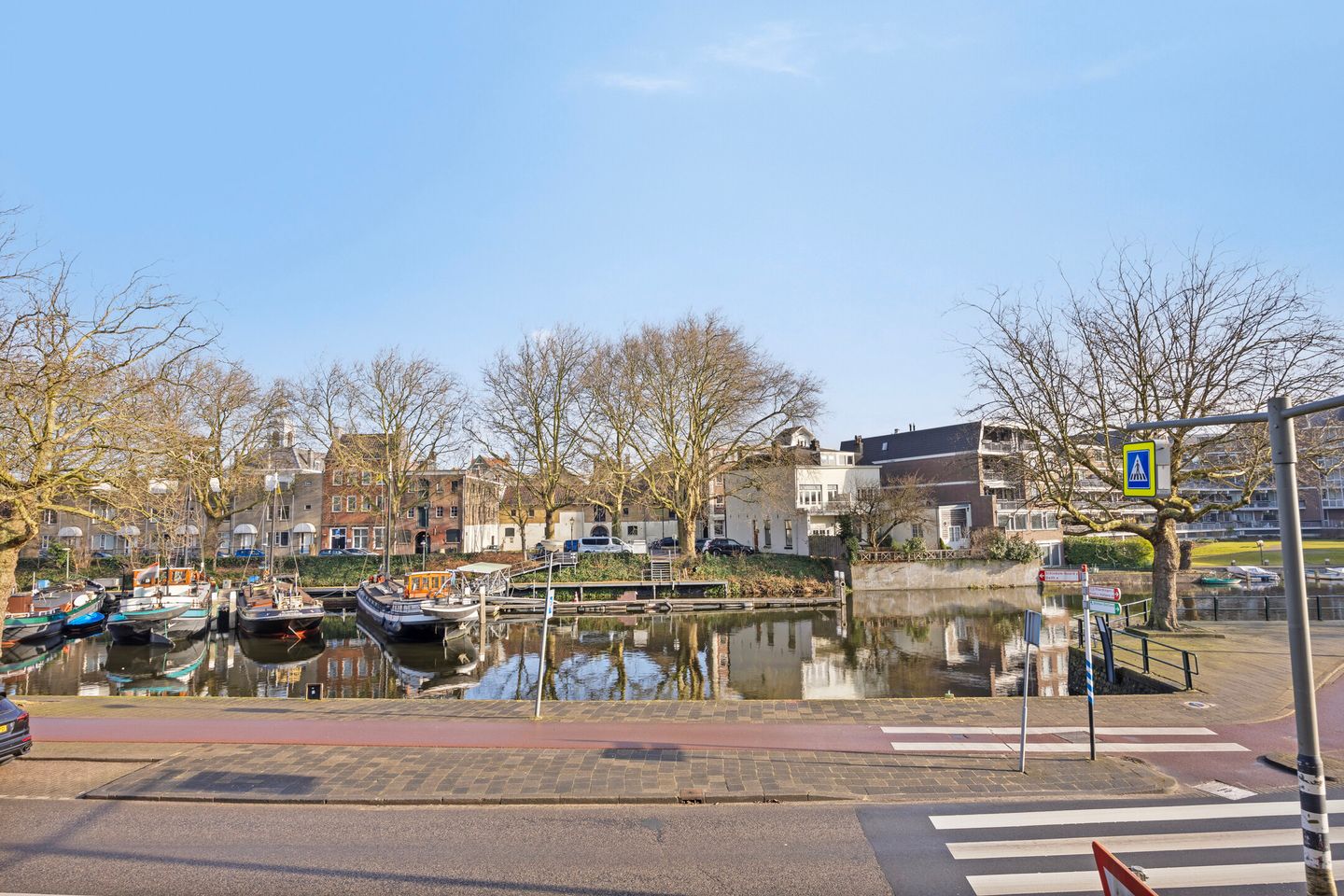 Foto 14 van Burgemeester Knappertlaan 4-A