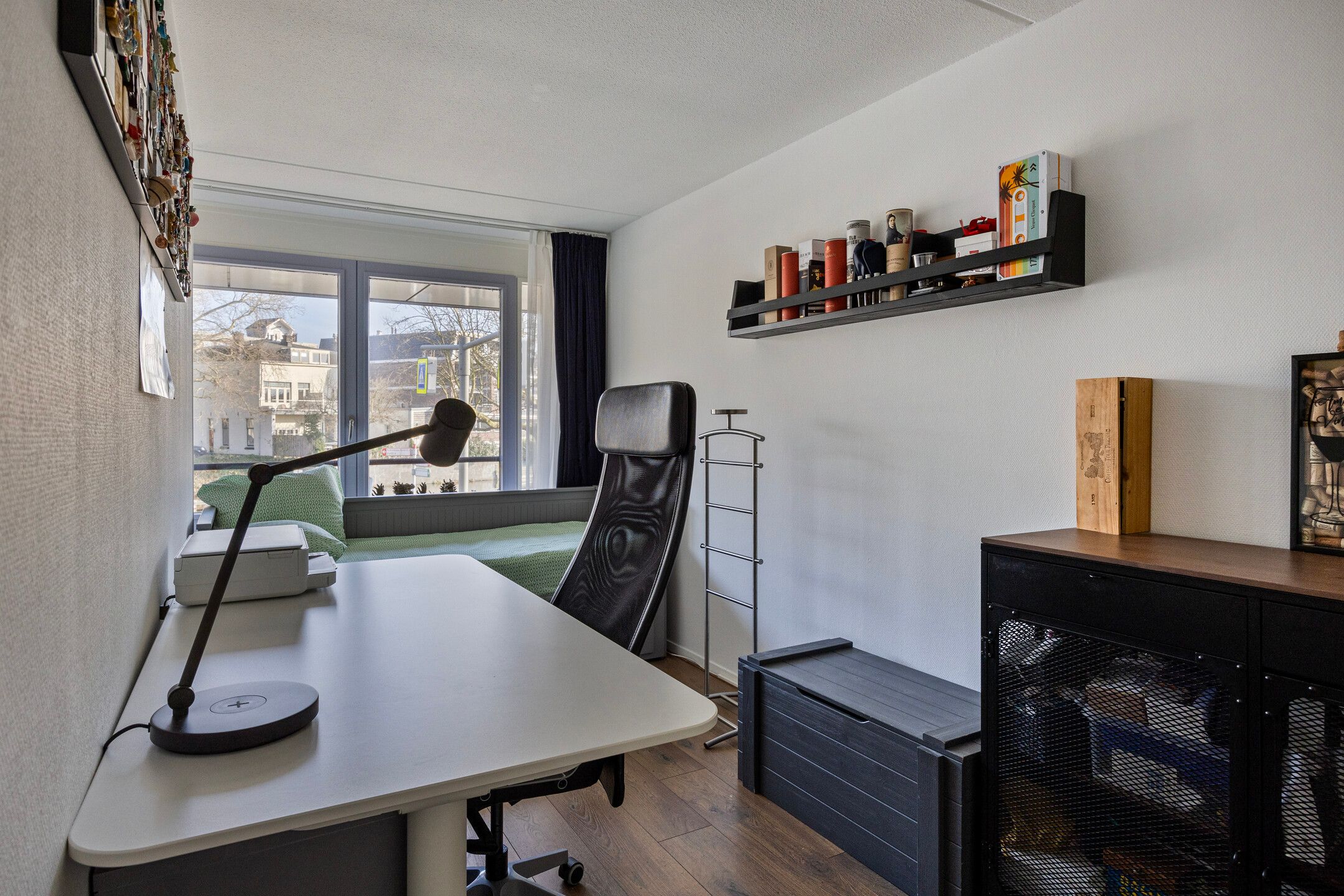 Foto 21 van Burgemeester Knappertlaan 4-A