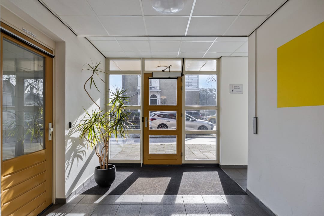 Foto 28 van Burgemeester Knappertlaan 4-A