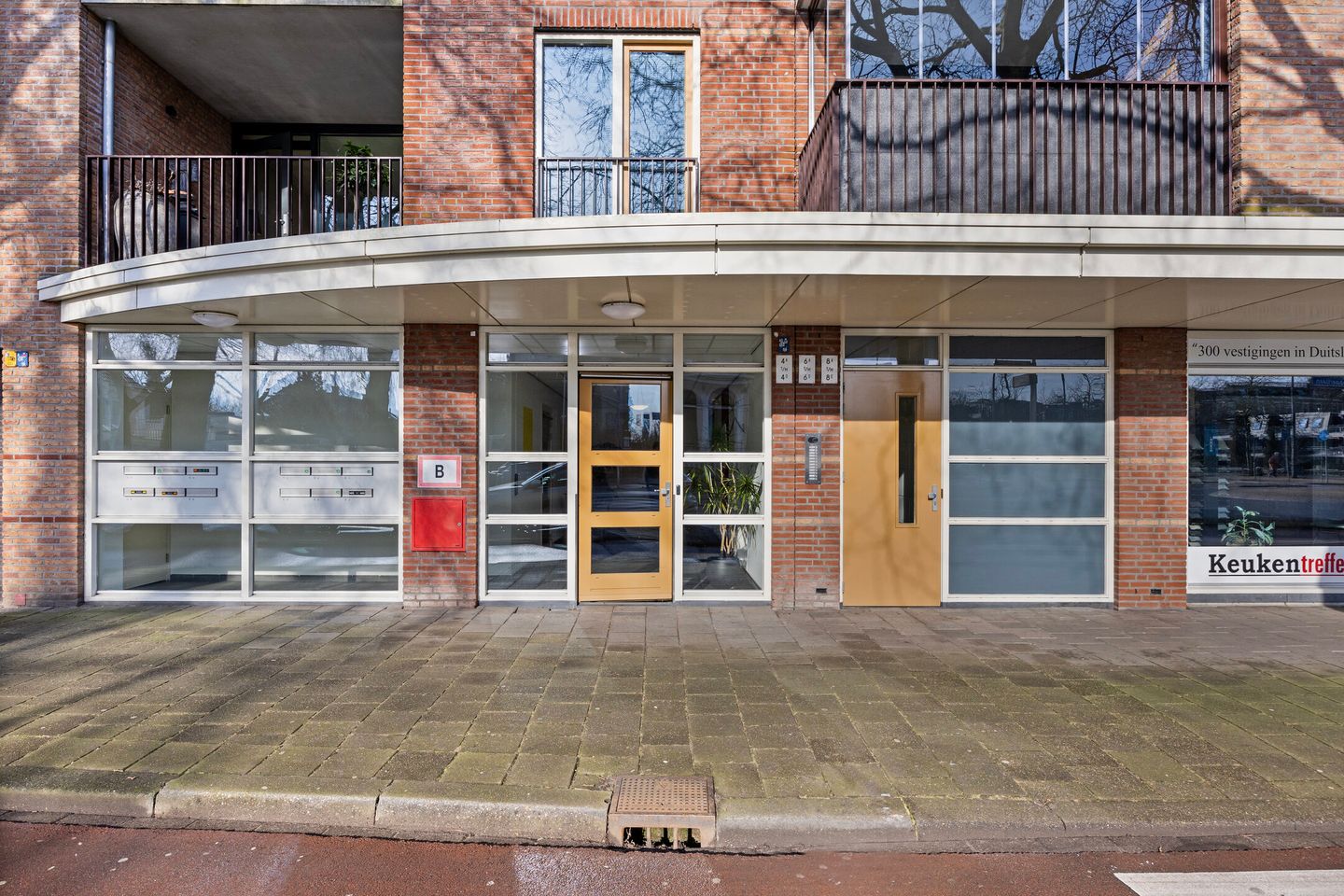 Foto 29 van Burgemeester Knappertlaan 4-A