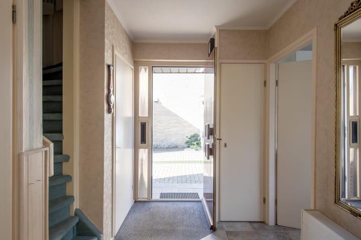 Foto 8 van Van Rouwenoortstraat 7