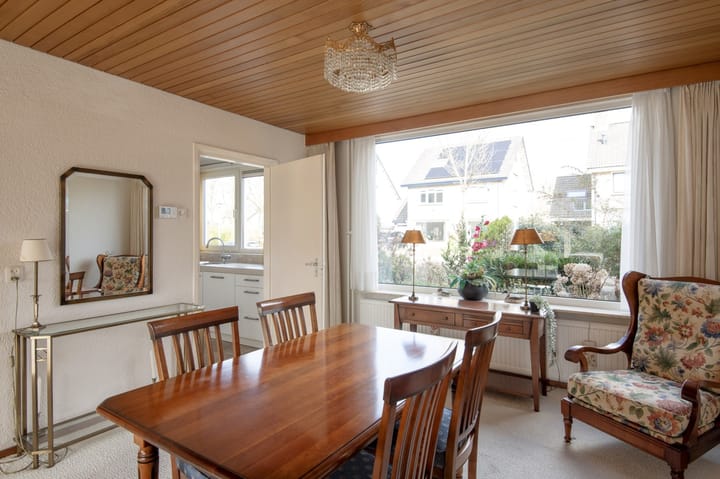 Foto 10 van Van Rouwenoortstraat 7