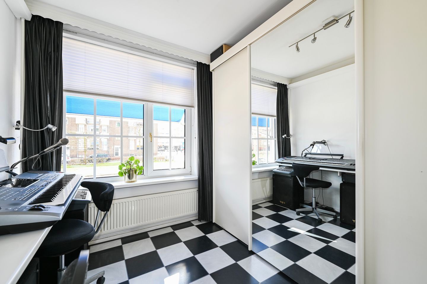 Foto 25 van Monseigneur van Steelaan 19