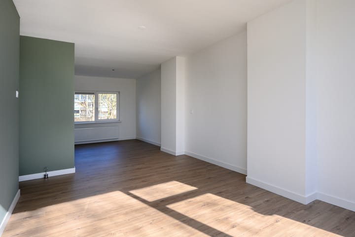 Foto 4 van Vogelplantsoen 8