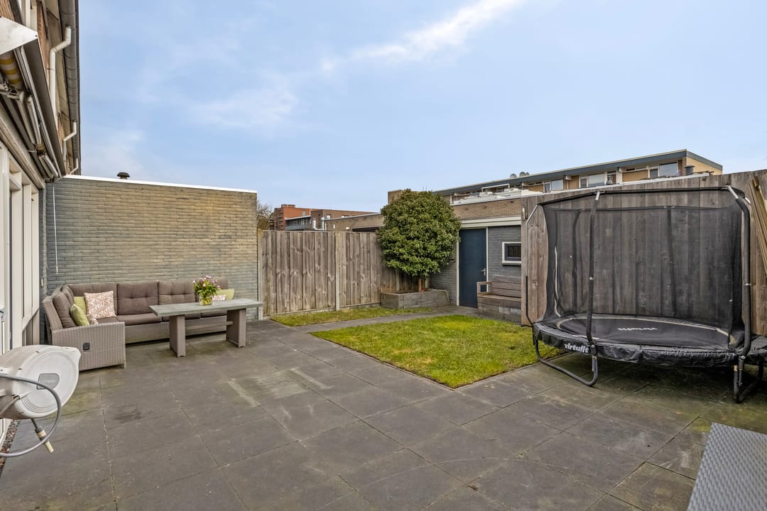 Photo 32 of Jan Vermeerstraat 13