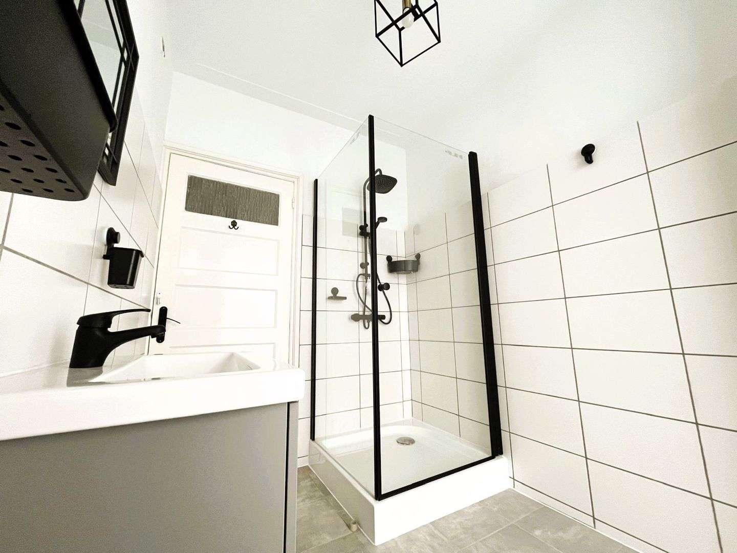 Foto 20 van Leenderweg 272