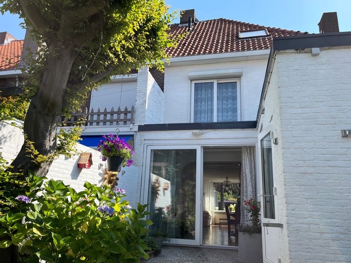 Foto 30 van Leenderweg 272