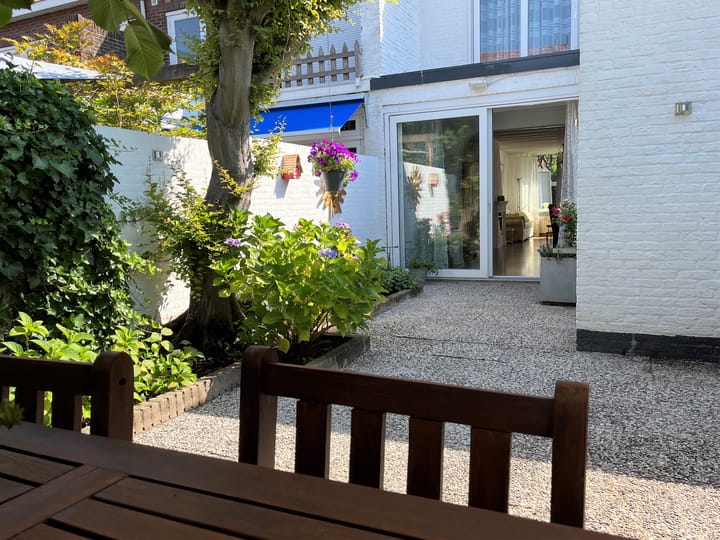 Foto 31 van Leenderweg 272